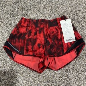 NWT Red and black game day lululemon hotty hots